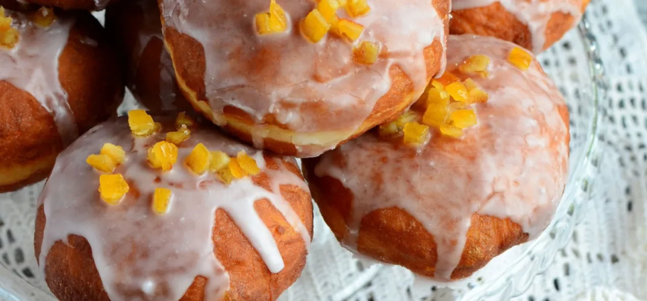 Zdjęcie Ile kcal ma pączek i od czego zależy jego kaloryczność - poznaj fakty