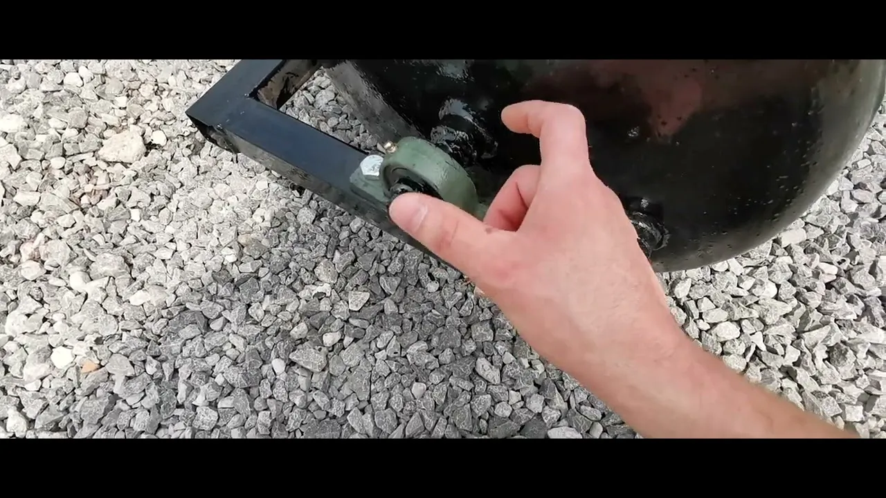 Zdjęcie Jak zrobić wał ogrodowy: 8 prostych kroków DIY + porady