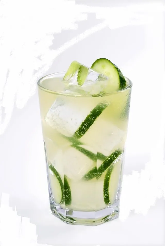 Zdjęcie Najlepsze drinki z żołądkową gorzką, które zaskoczą Twoich gości