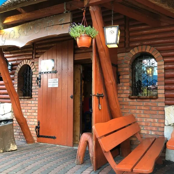 Zdjęcie Gdzie zjeść w Żorach? Odkryj najlepsze miejsca na smaczny posiłek