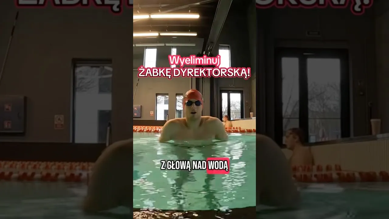 Zdjęcie Czy pływanie żabką z głową nad wodą ma sens? Odkryj zagrożenia i wady