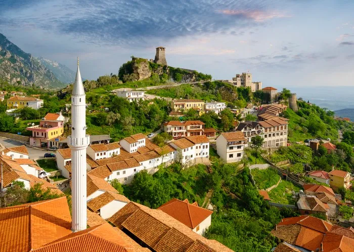 Zdjęcie Albania wakacje czy jest bezpiecznie? Odkryj zagrożenia i porady