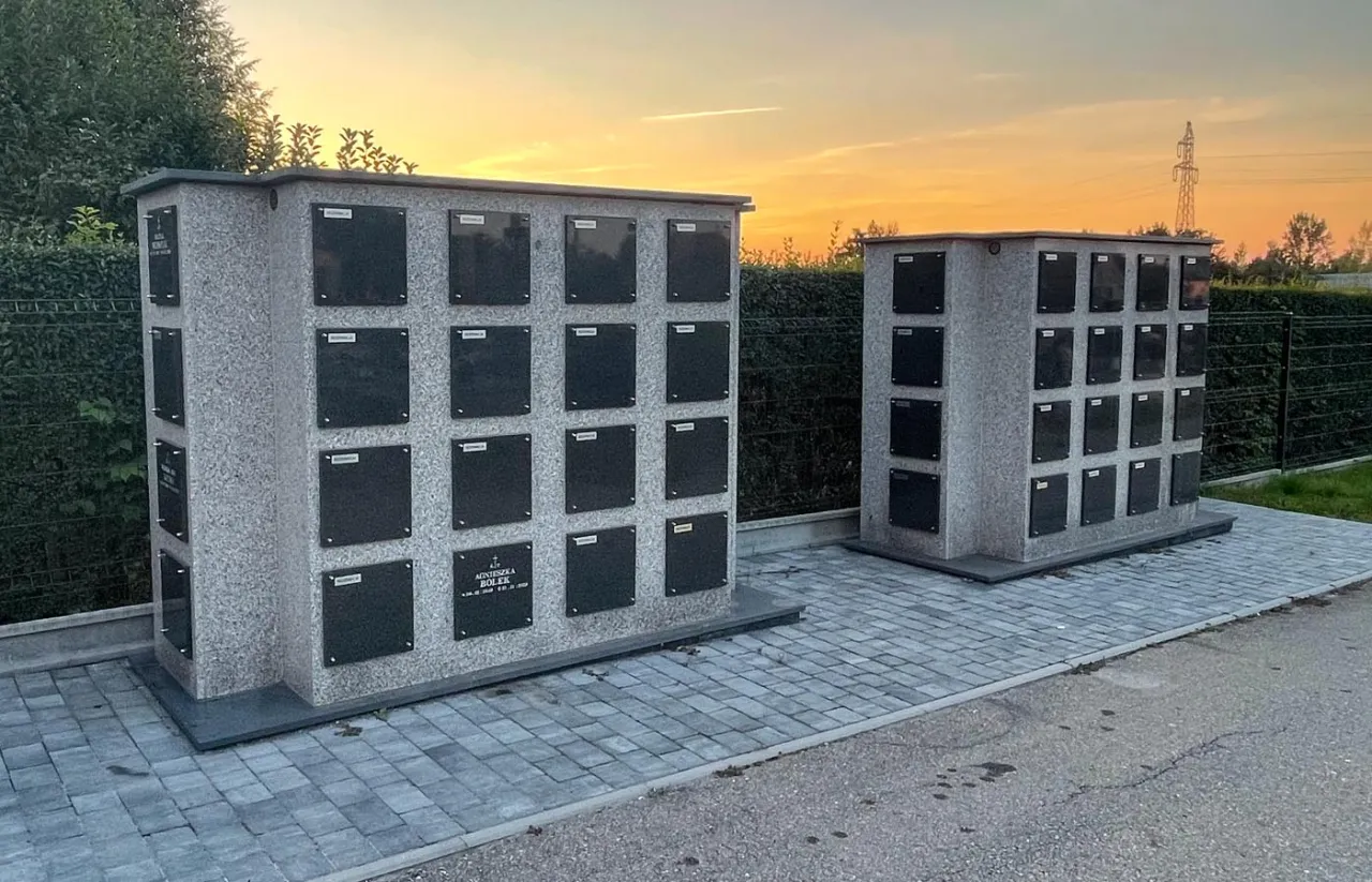 Kolumbarium grób urnowy las pamięci