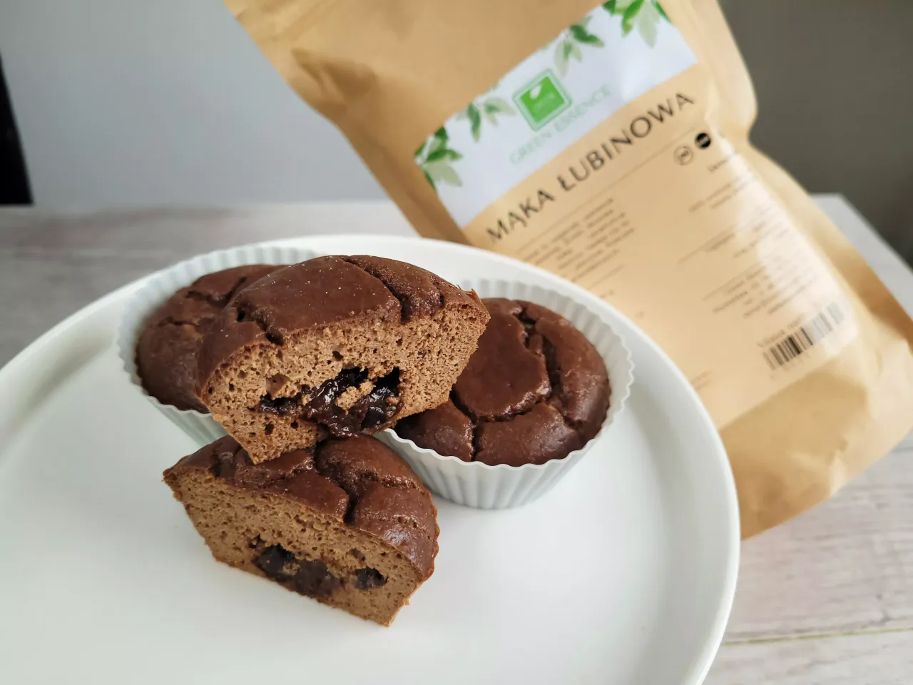 Mąka łubinowa w misce