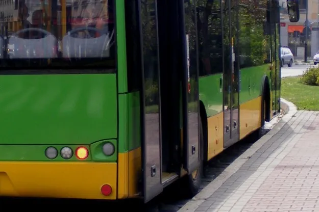 Zdjęcie Rozkład jazdy 614 701 – Sprawdź, kiedy odjeżdża Twój autobus