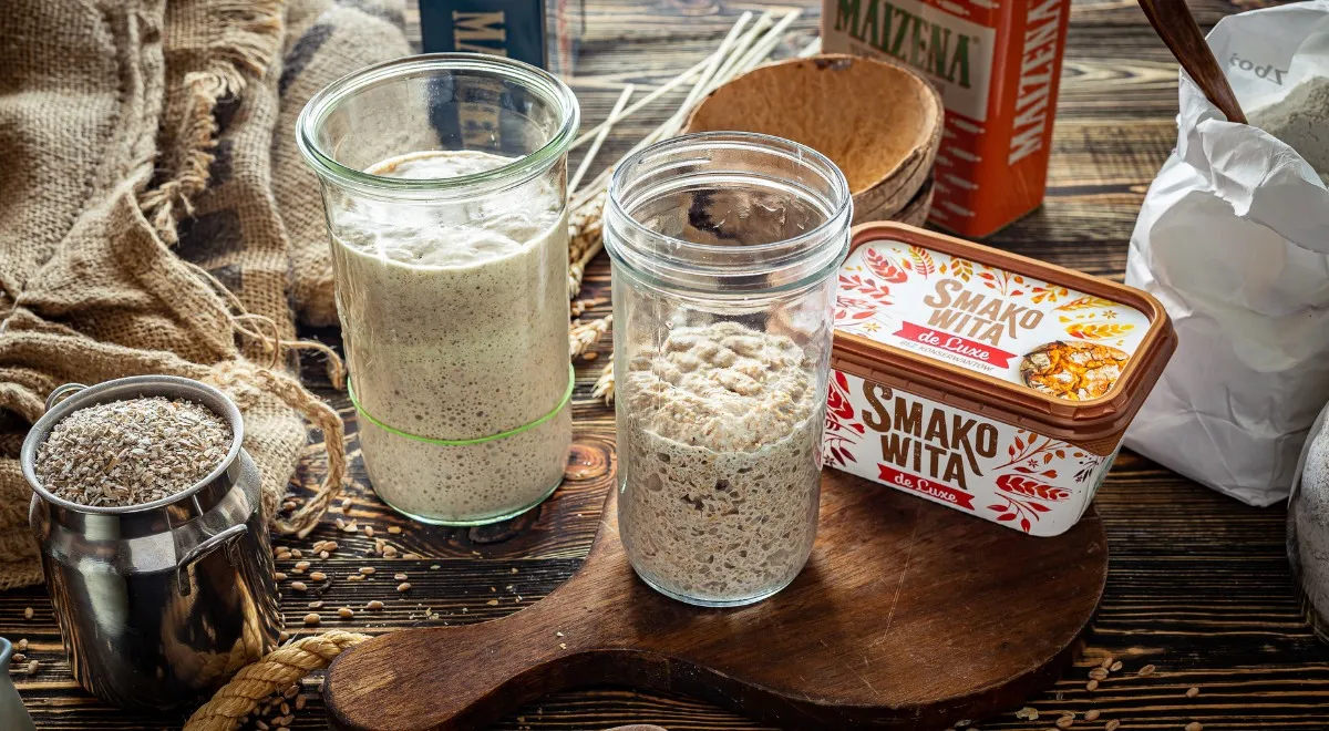 r&oacute;żne rodzaje zakwasu chlebowego, zakwas świeży i suszony