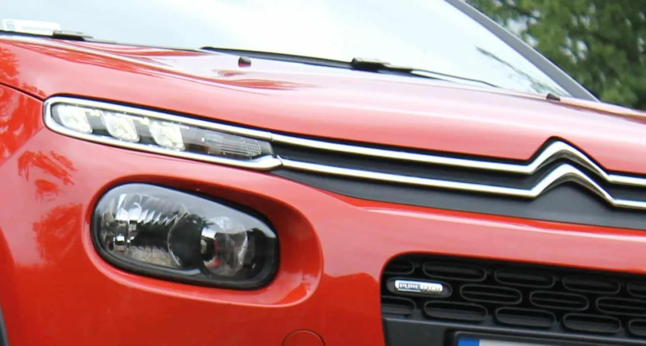 Citroen C3 Picasso tankowanie