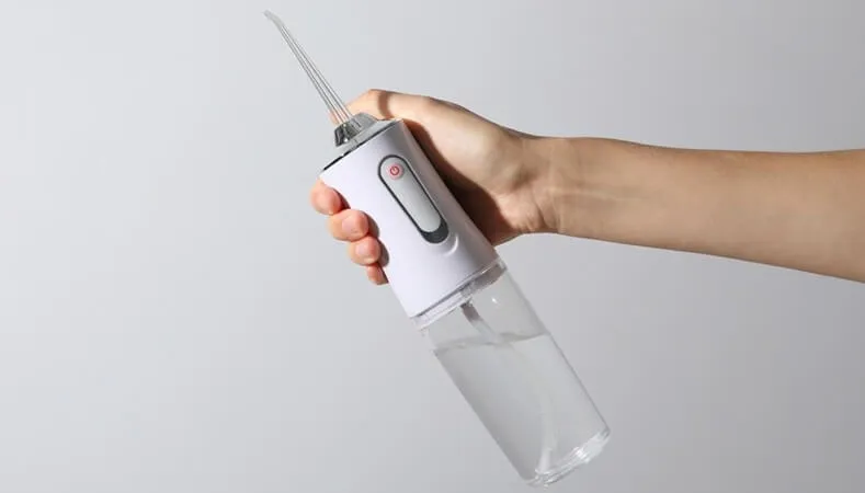 alternatywy dla nici dentystycznej irygator szczoteczki międzyzębowe flossery