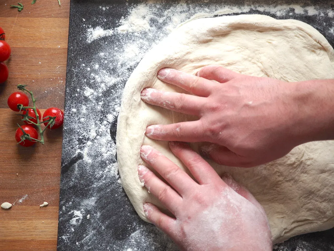 przygotowanie ciasta na pizzę temperatura pokojowa