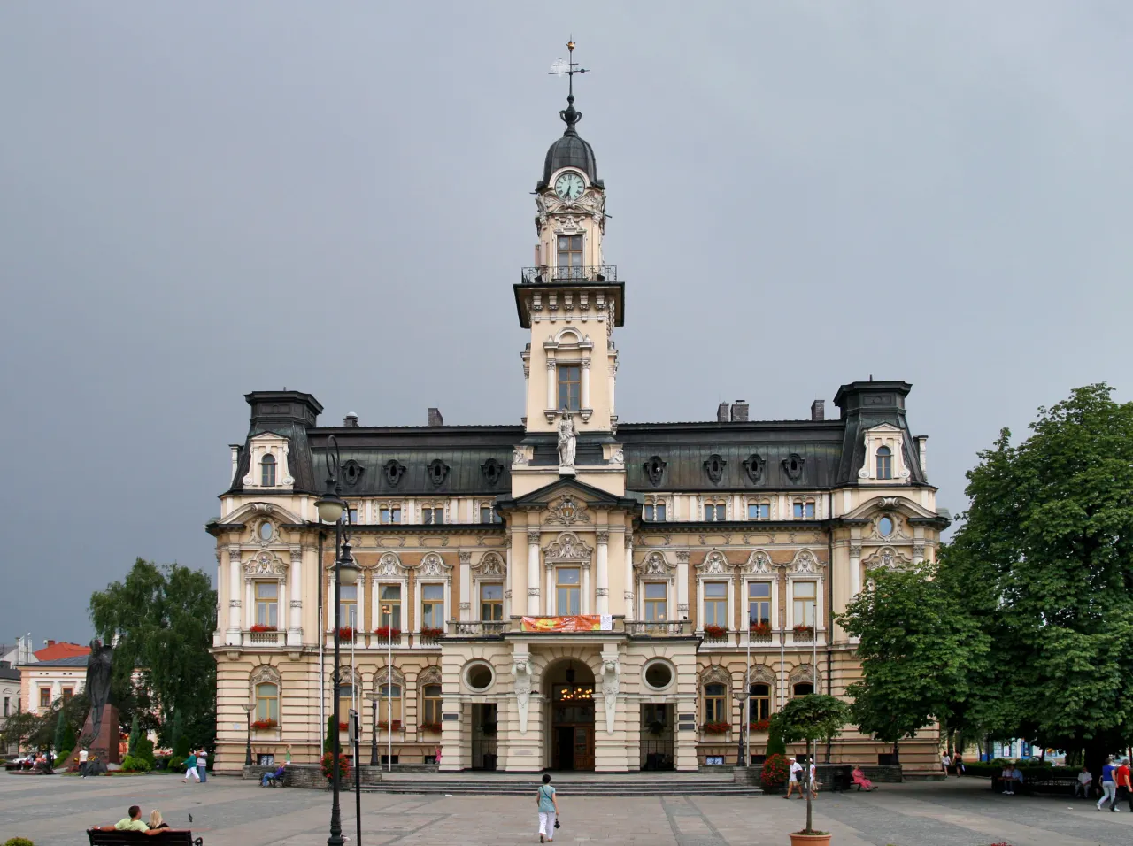 Nowy Sącz rynek ratusz
