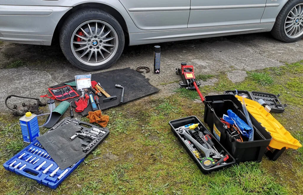 Narzędzia do podnoszenia samochodu domowym sposobem