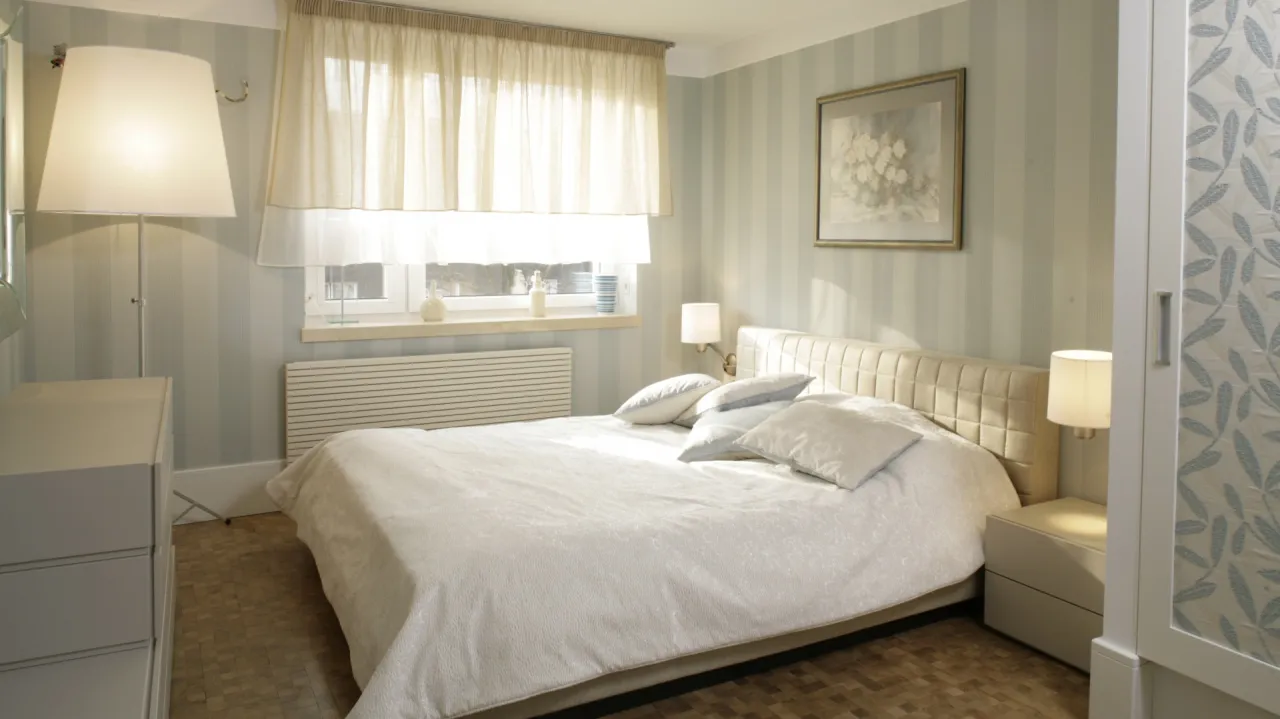 Aranżacja małego okna w sypialni