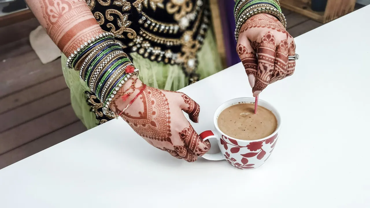 czarna henna poparzenia vs naturalna henna kolor