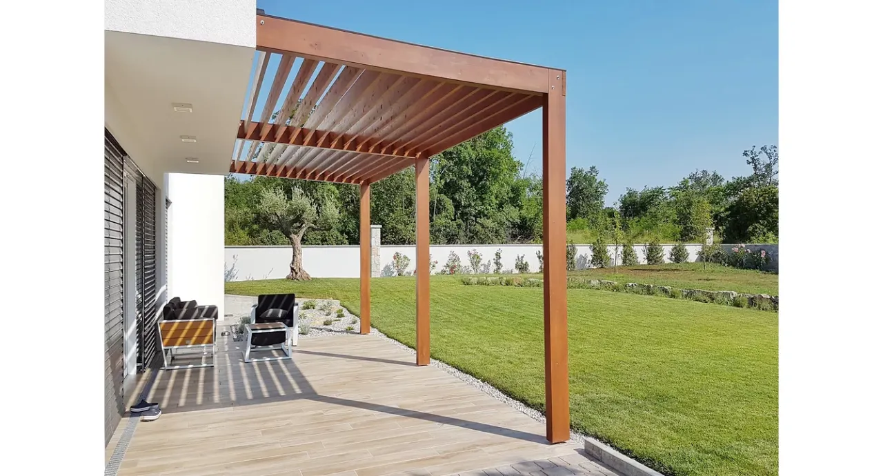 Zdjęcie Jak przedłużyć dach nad tarasem - praktyczne porady i materiały