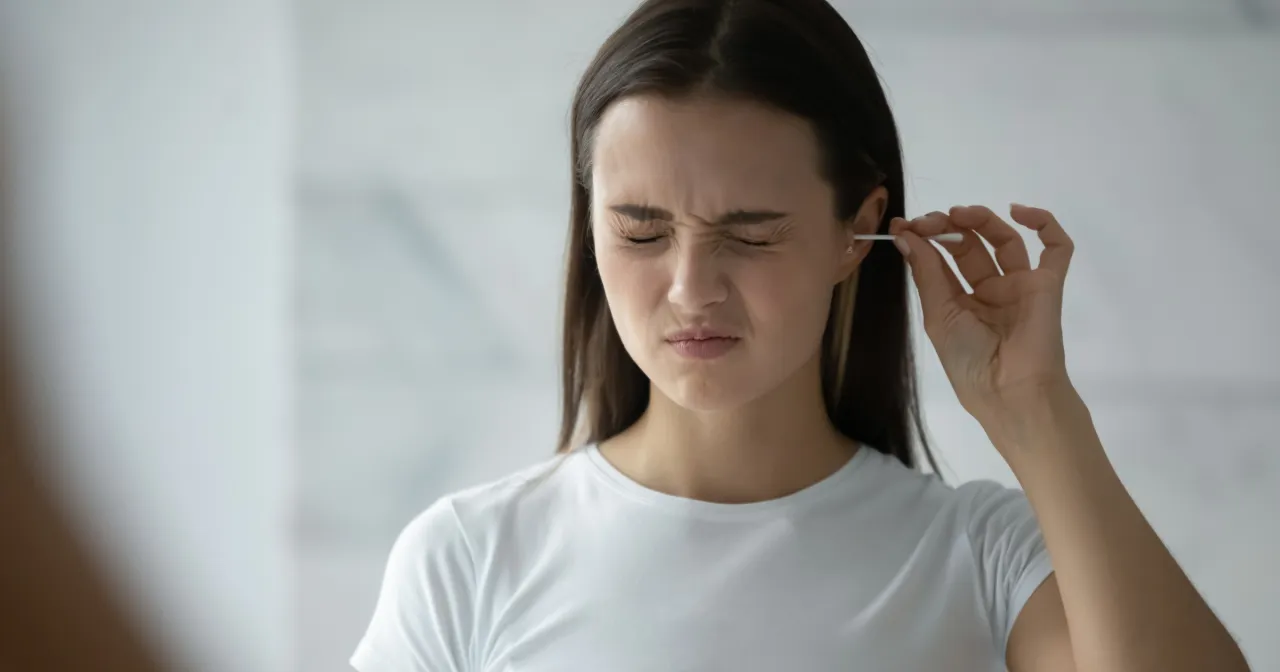 Laryngolog badanie uszu