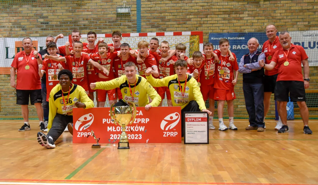 Mecz piłki ręcznej młodzicy