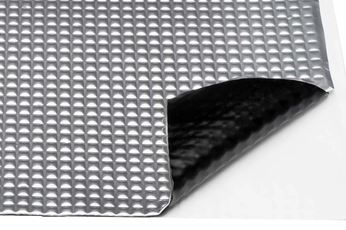 Rodzaje mat wygłuszających samochodowych