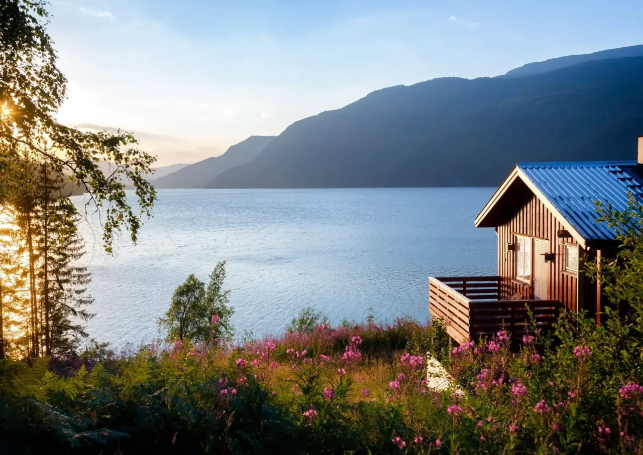 Rodzaje domk&oacute;w letniskowych nad jeziorem