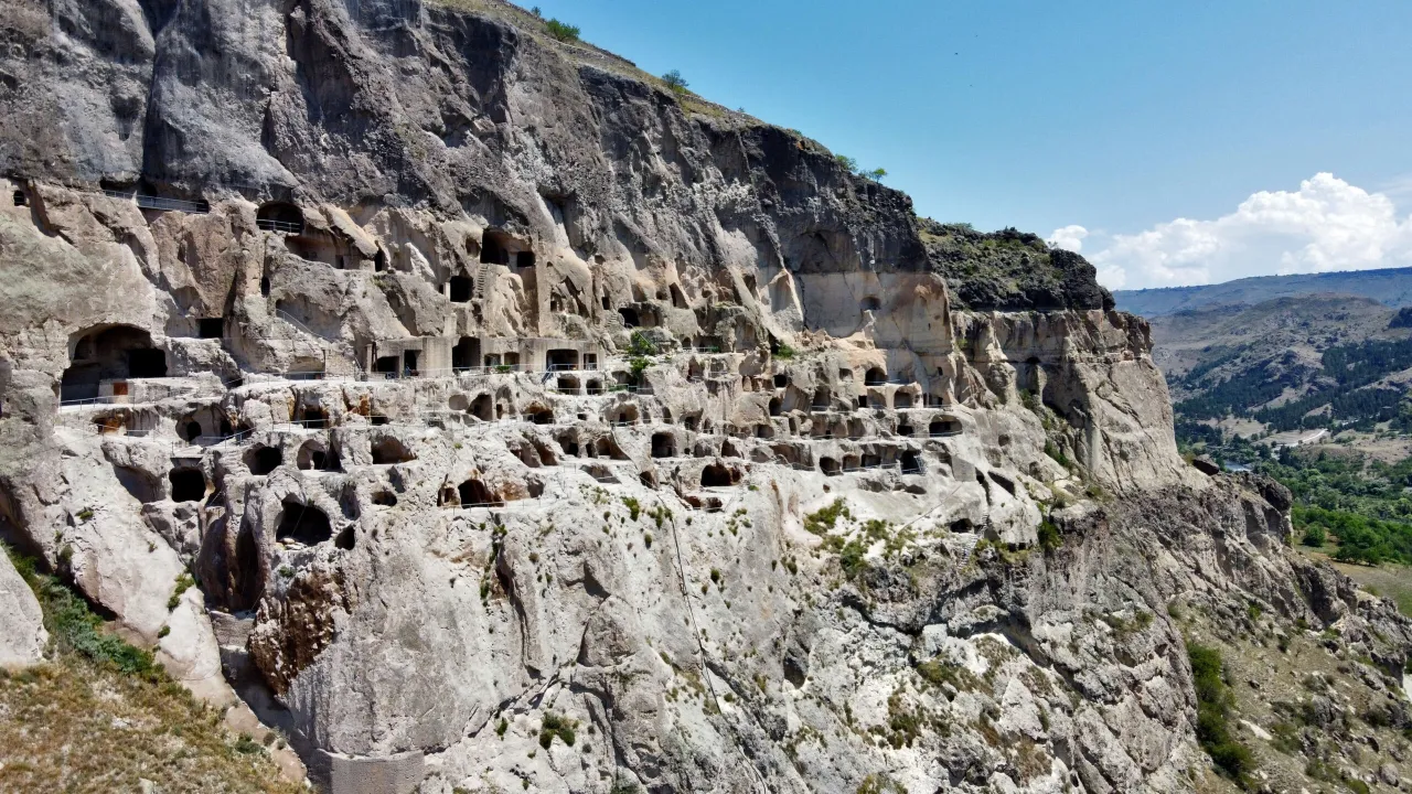 Wardzia skalne miasto Gruzja