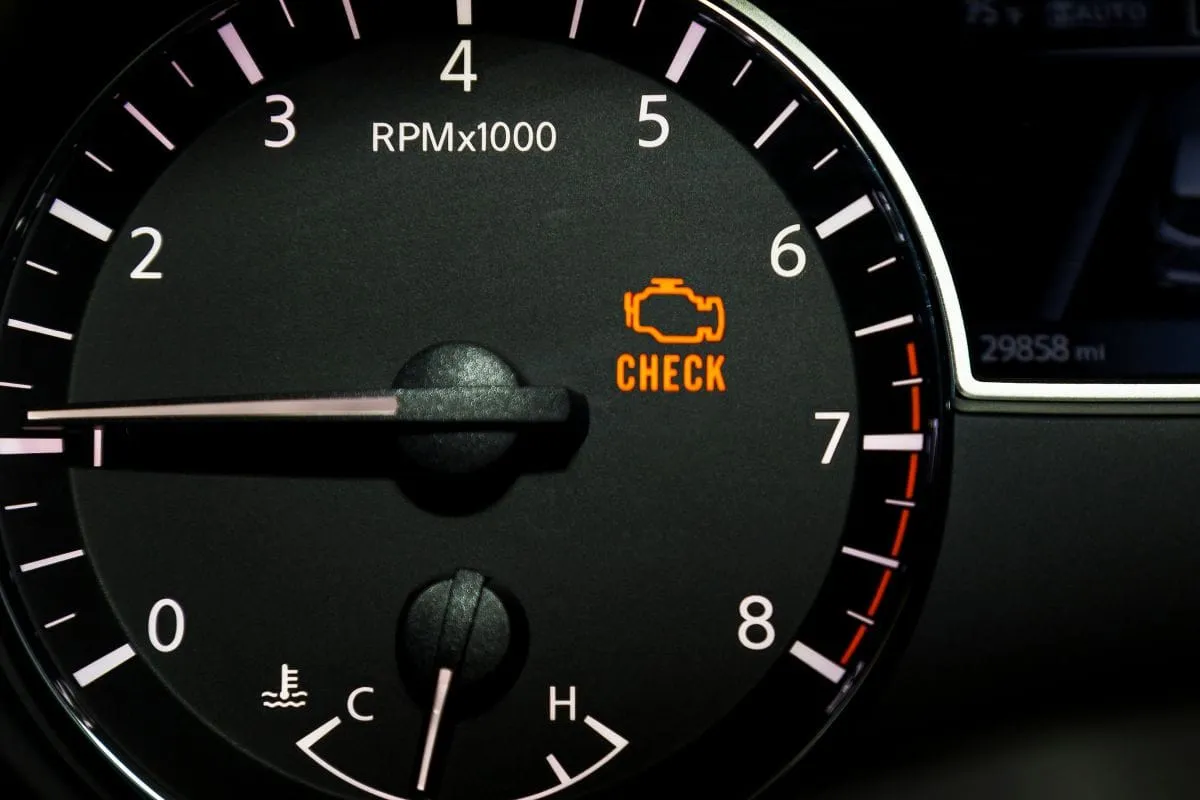 Kontrolka check engine DPF, spadek mocy samochodu