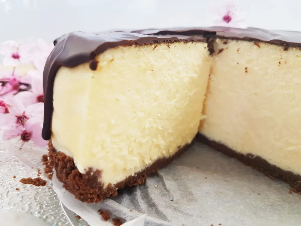 Sernik idealny, kremowy, niepopękany