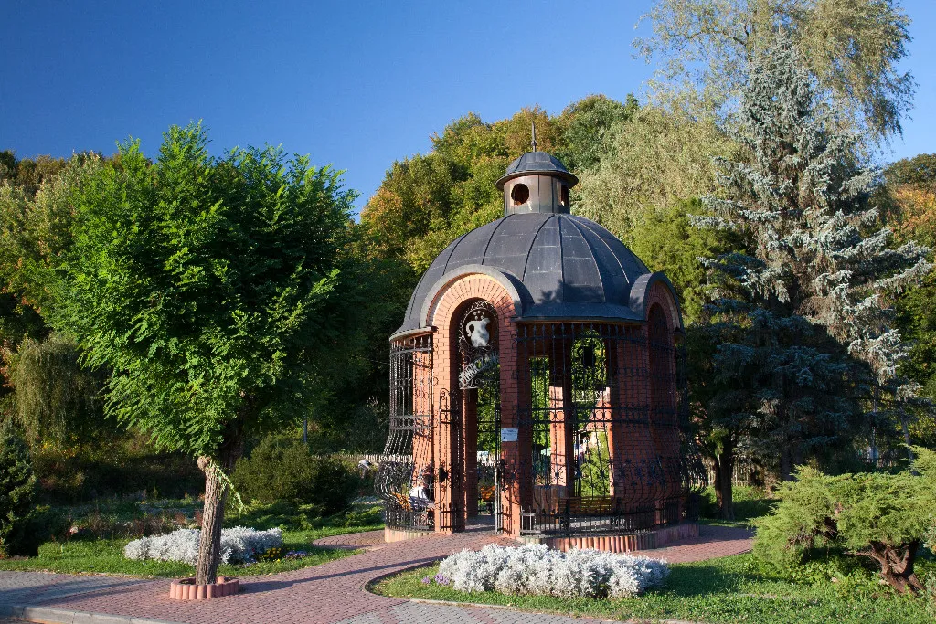 Piwniczna-Zdr&oacute;j rynek pijalnia park zdrojowy