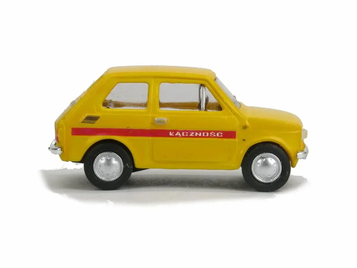 r&oacute;żne modele zabawkowych fiat 126p