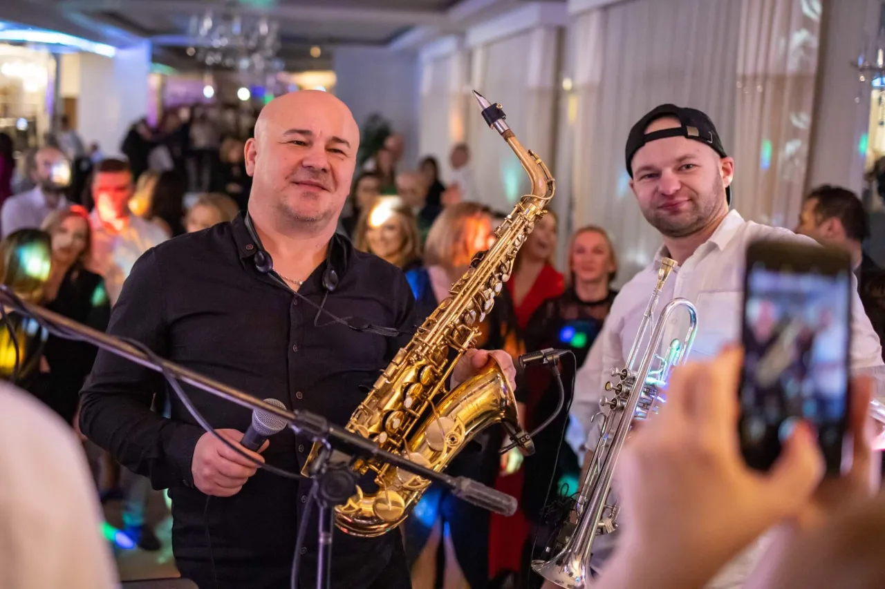 porównanie trąbki i saksofonu