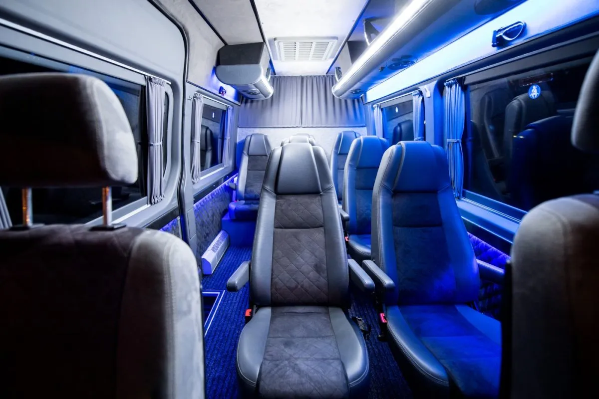bus VIP wnętrze