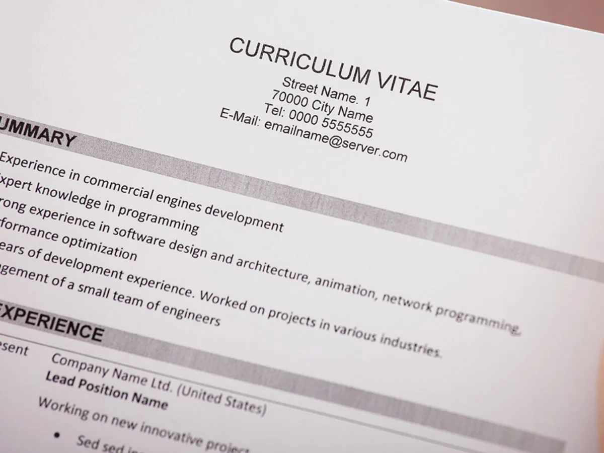 Zdjęcie Jak napisać CV po szkole zawodowej, aby wyróżnić się w rekrutacji