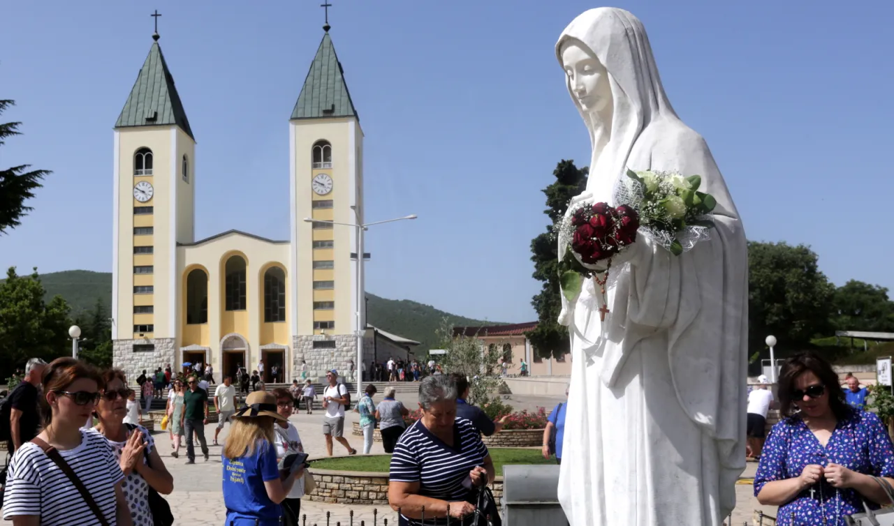 Zdjęcie Czy Medjugorie jest uznane przez Kościół: poznaj prawdziwe stanowisko Watykanu
