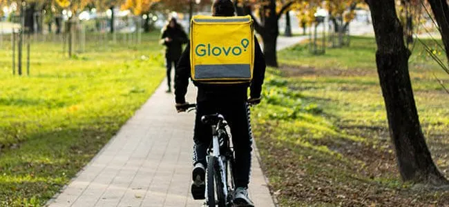 Zdjęcie Czy Glovo daje rower? Sprawdź, jak dostawcy mogą korzystać z rowerów