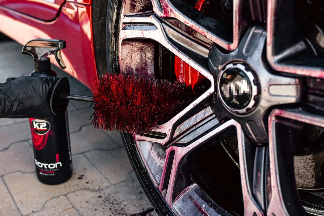 mycie felg samochodowych