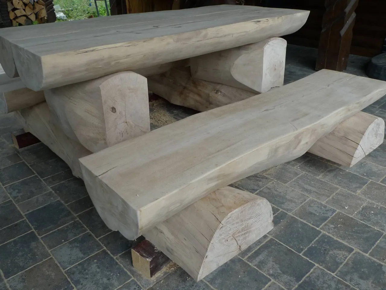 Narzędzia do obróbki bali drewnianych