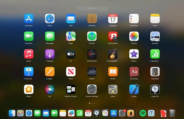 macOS vs iPadOS comparison screenshot