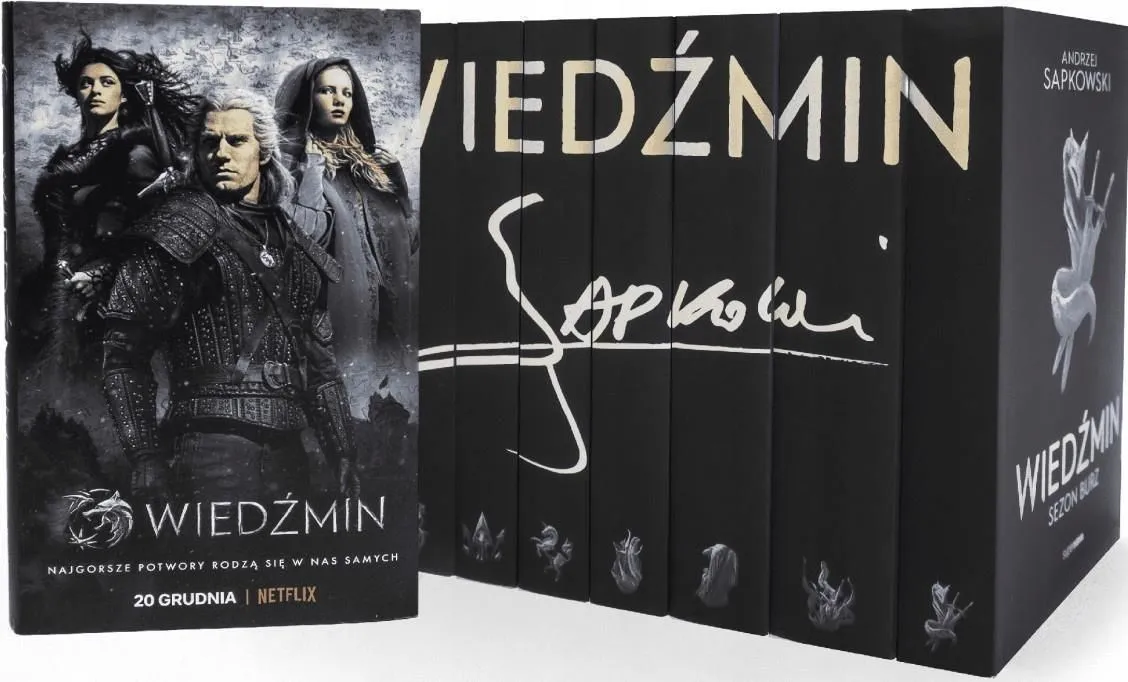 Okładki książek Wiedźmin Andrzej Sapkowski