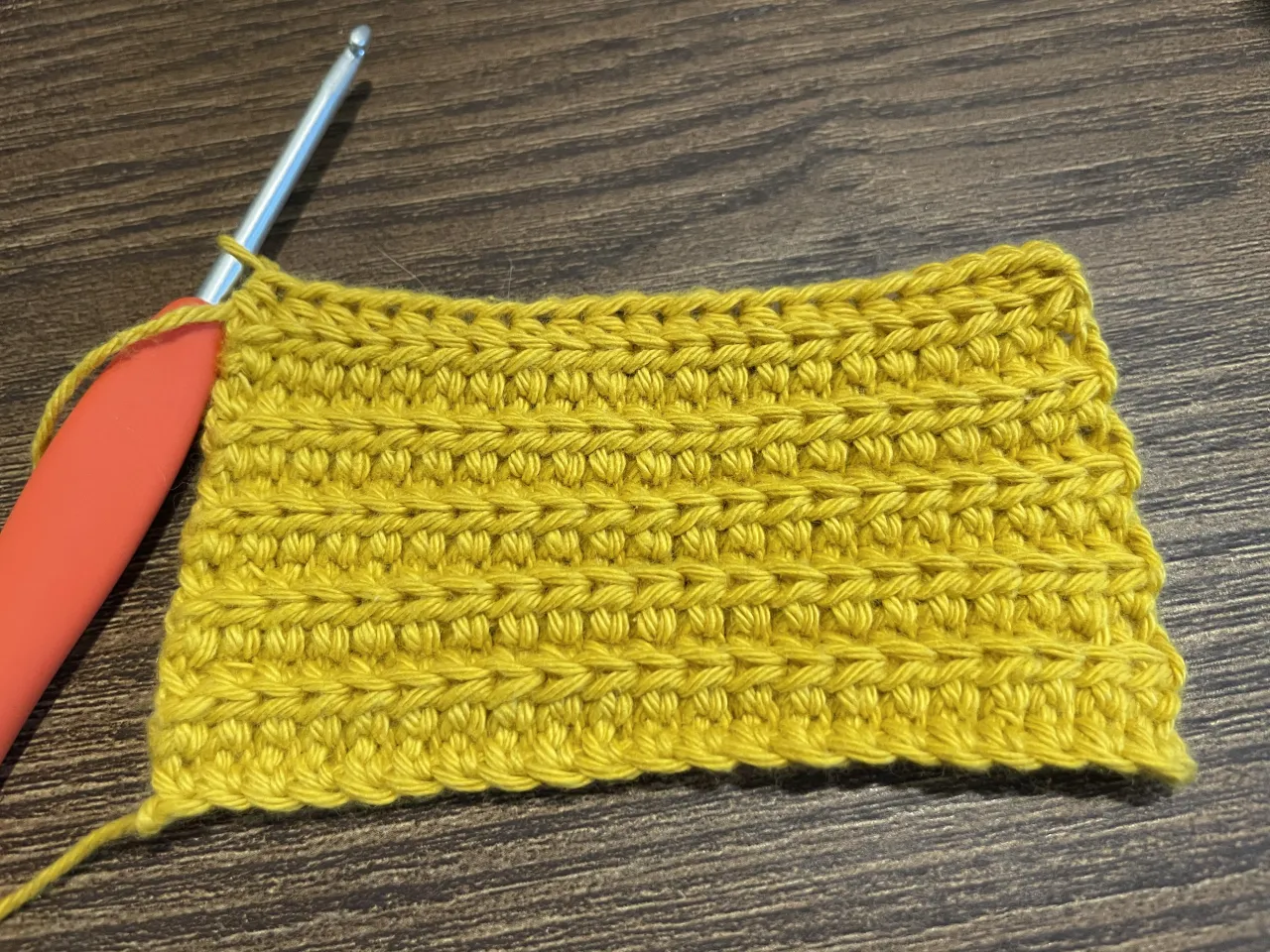 szydełkowy ściągacz półsłupkami w tylną pętlę