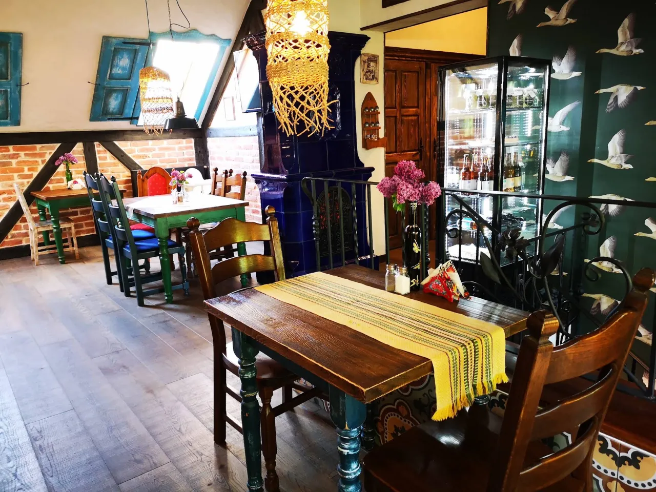 Wnętrze restauracji Cudne Manowce Olsztyn