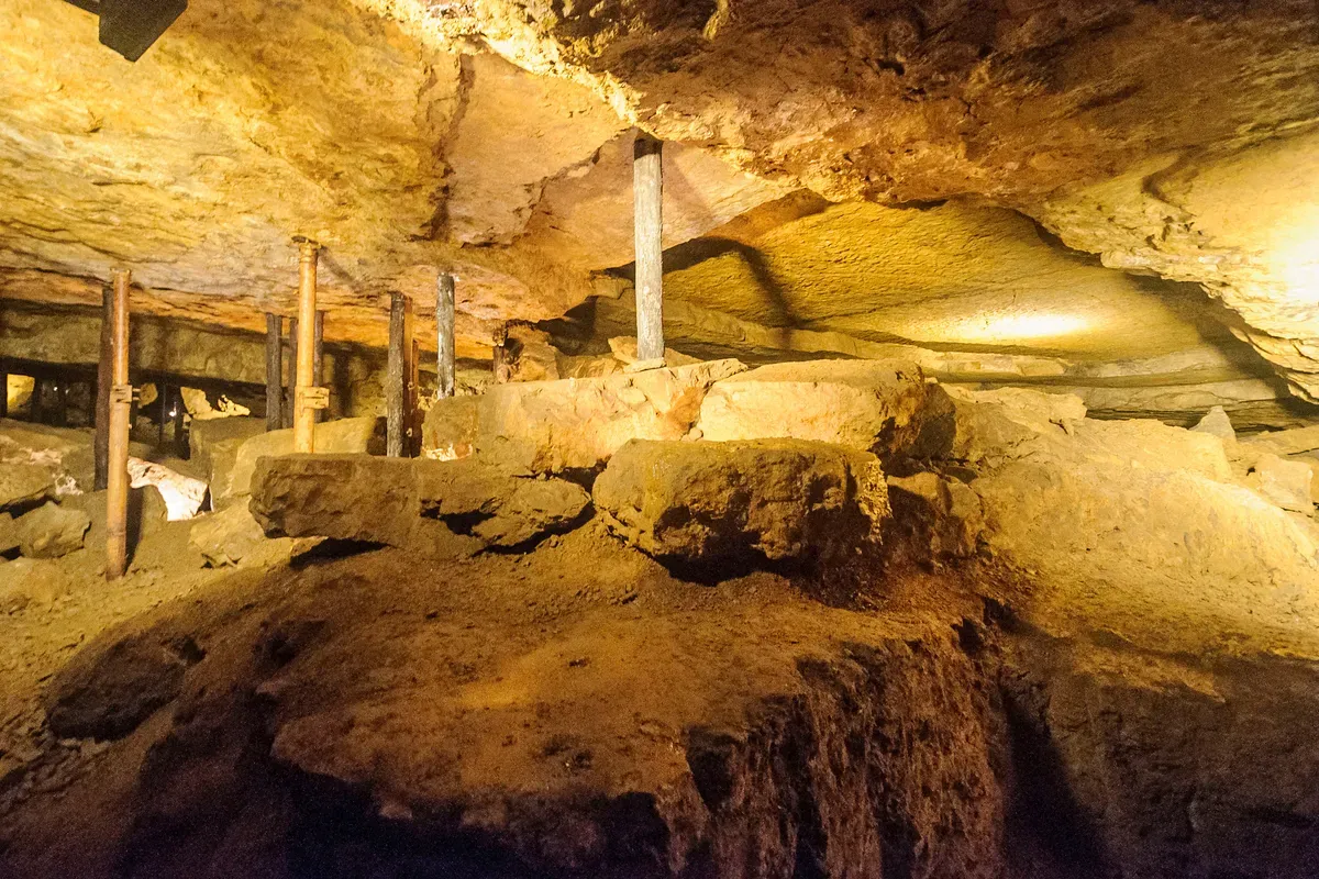 Zabytkowa Kopalnia Srebra Tarnowskie G&oacute;ry wnętrze