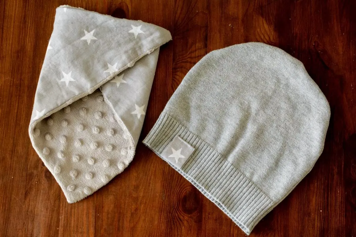 czapka ze swetra upcykling