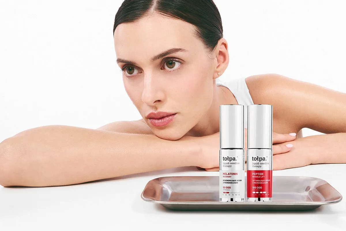 Tołpa Dermo Face Enzyme enzymatyczne serum rozświetlające opakowanie i konsystencja