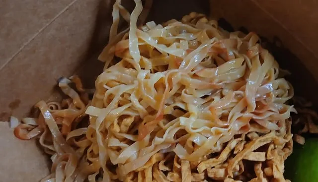 Verdorbene Nudeln Anzeichen Schimmel Geruch