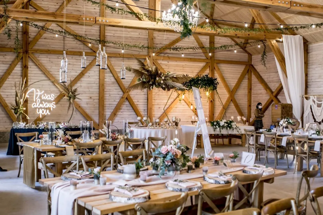 różne style wesela kameralne średnie duże