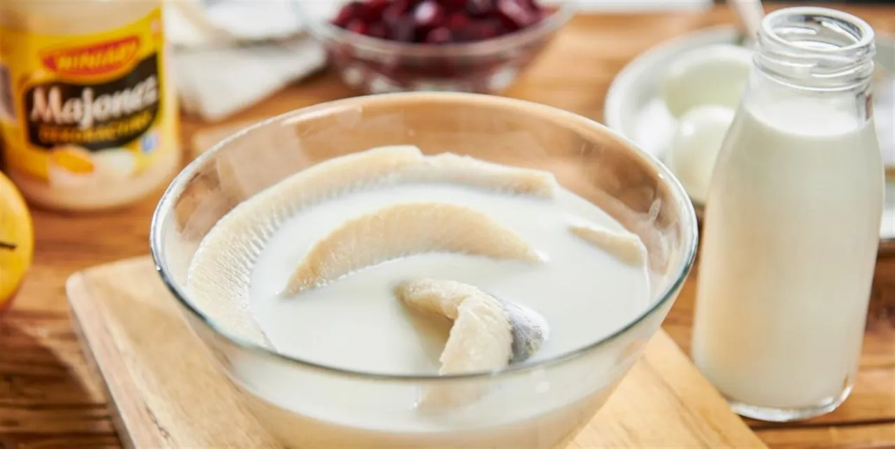 śledzie moczone w mleku