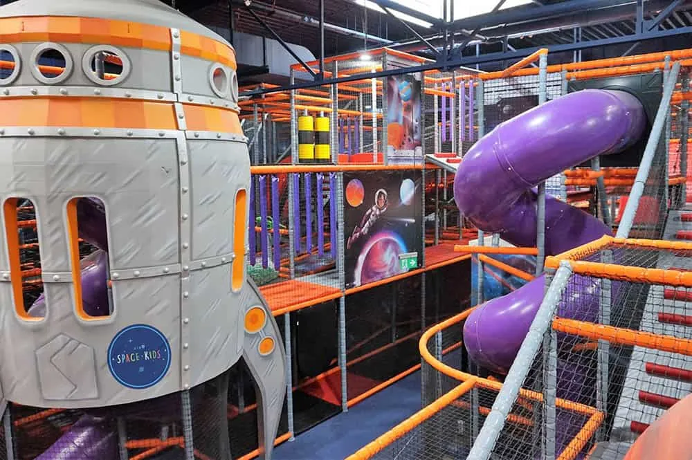 rodzinne atrakcje pod warszawą park rozrywki