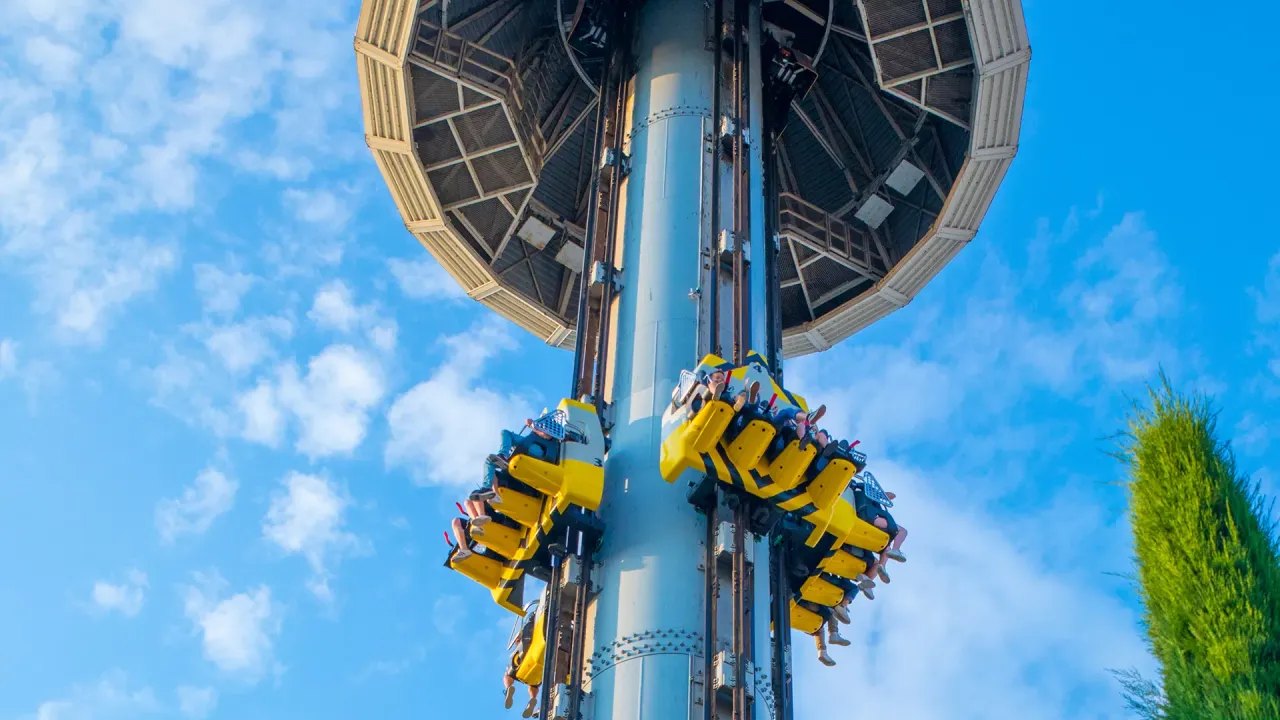 Gardaland attrazioni adrenaliniche