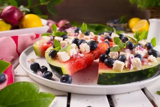 koszyk z arbuza pizza z arbuza