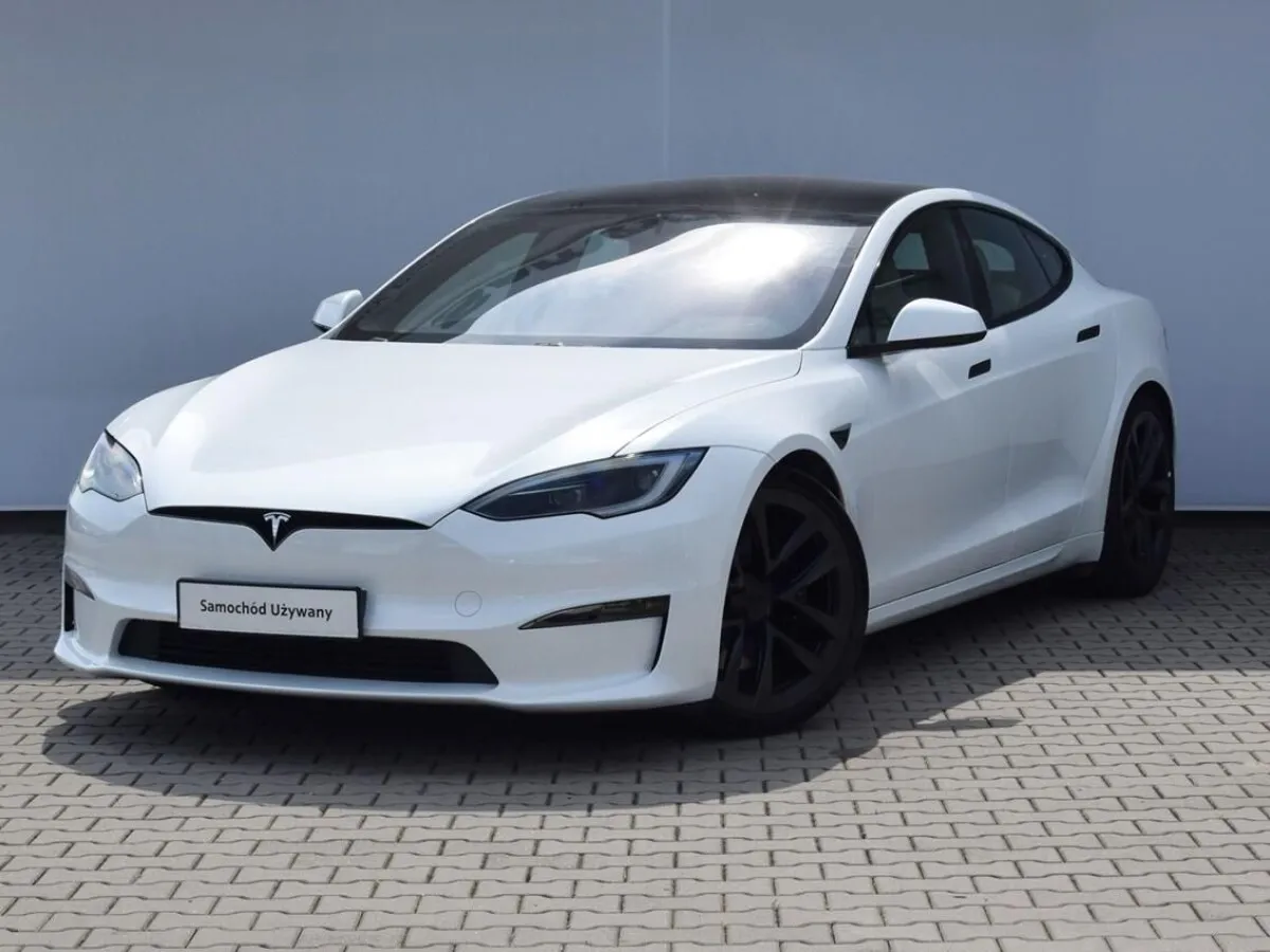 Używana Tesla Model S na sprzedaż