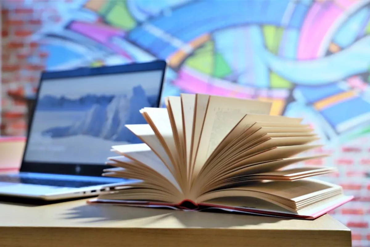 przygotowanie do pisania recenzji książki