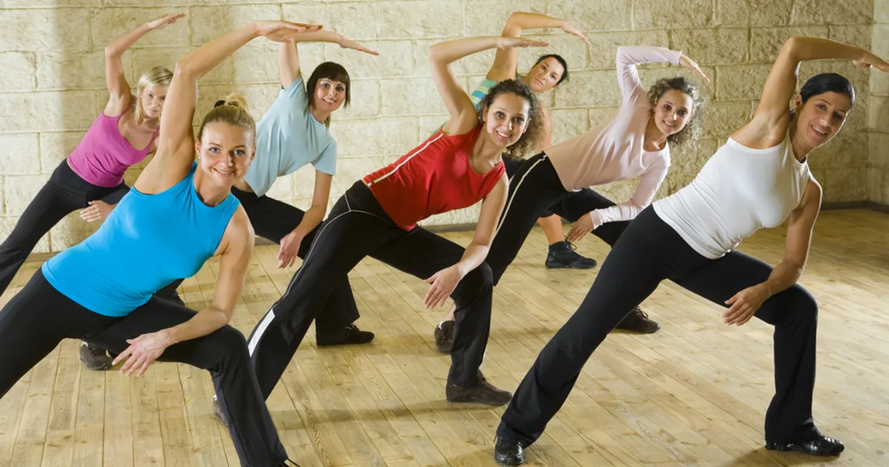 infografika objętość treningowa na masę siłę wytrzymałość